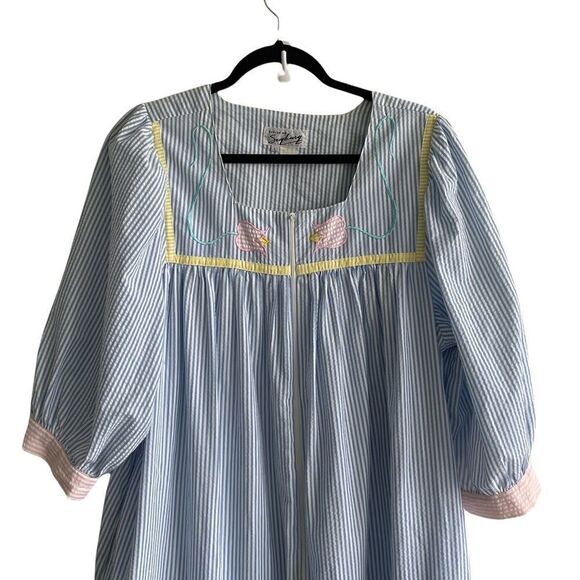 SAYBURY Vintage Striped Seersucker Housecoat Nightgown Nightdress Blue White L - Picture 2 of 9